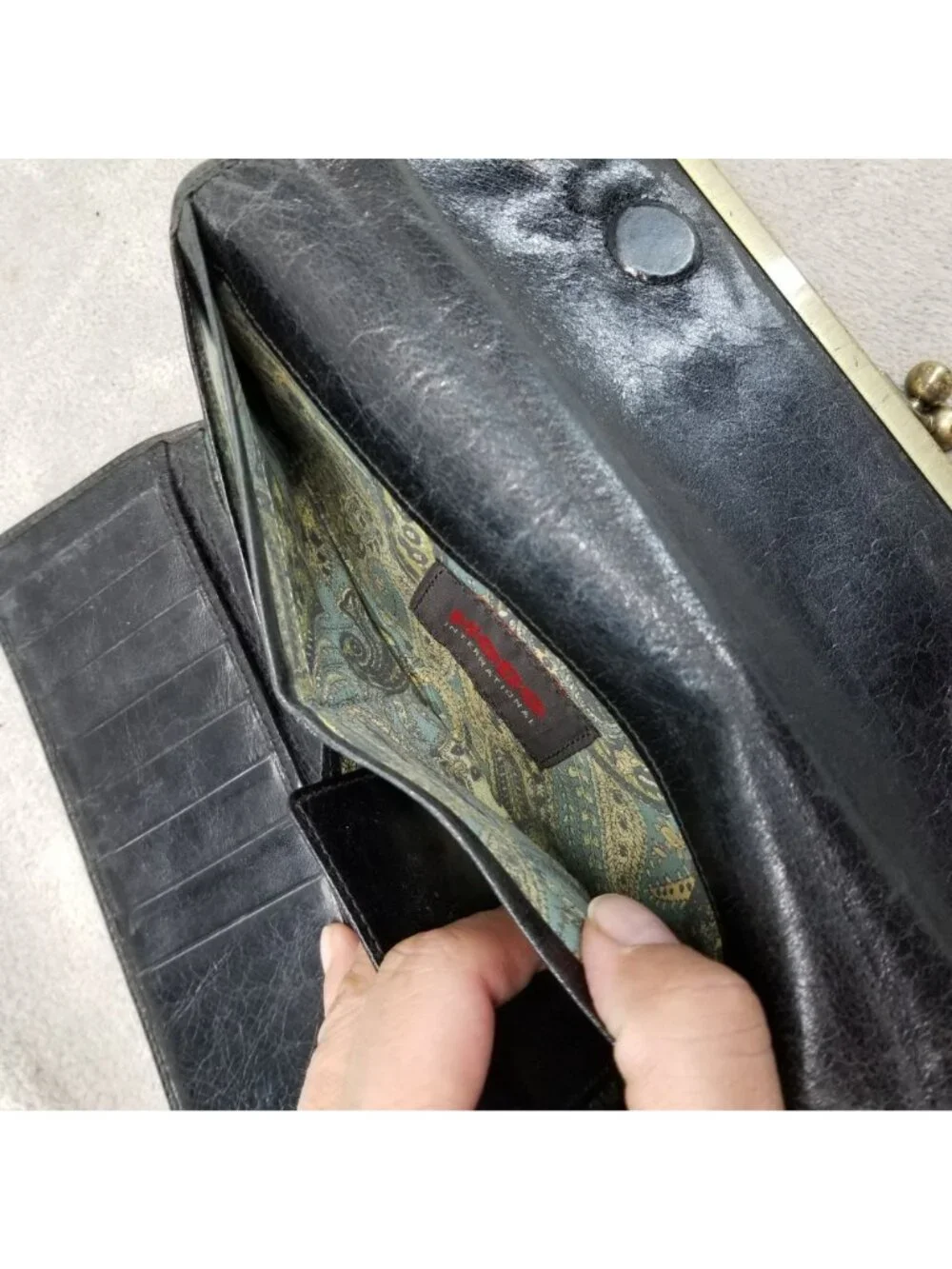 HOBO Wallet Womens 8x4 Black Leather Clutch *Read*